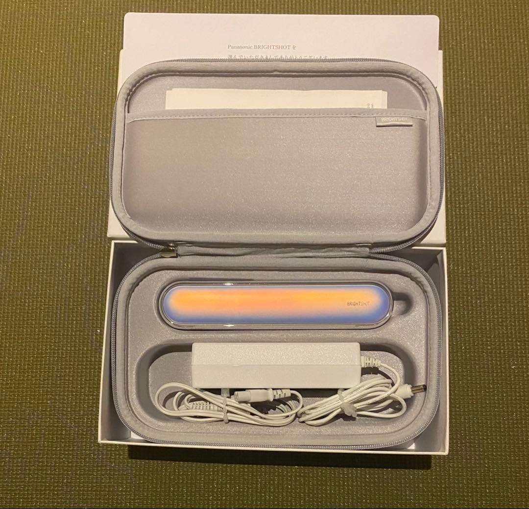 Panasonic 光美顔器 フォト ブライトショットEH-SL85-W