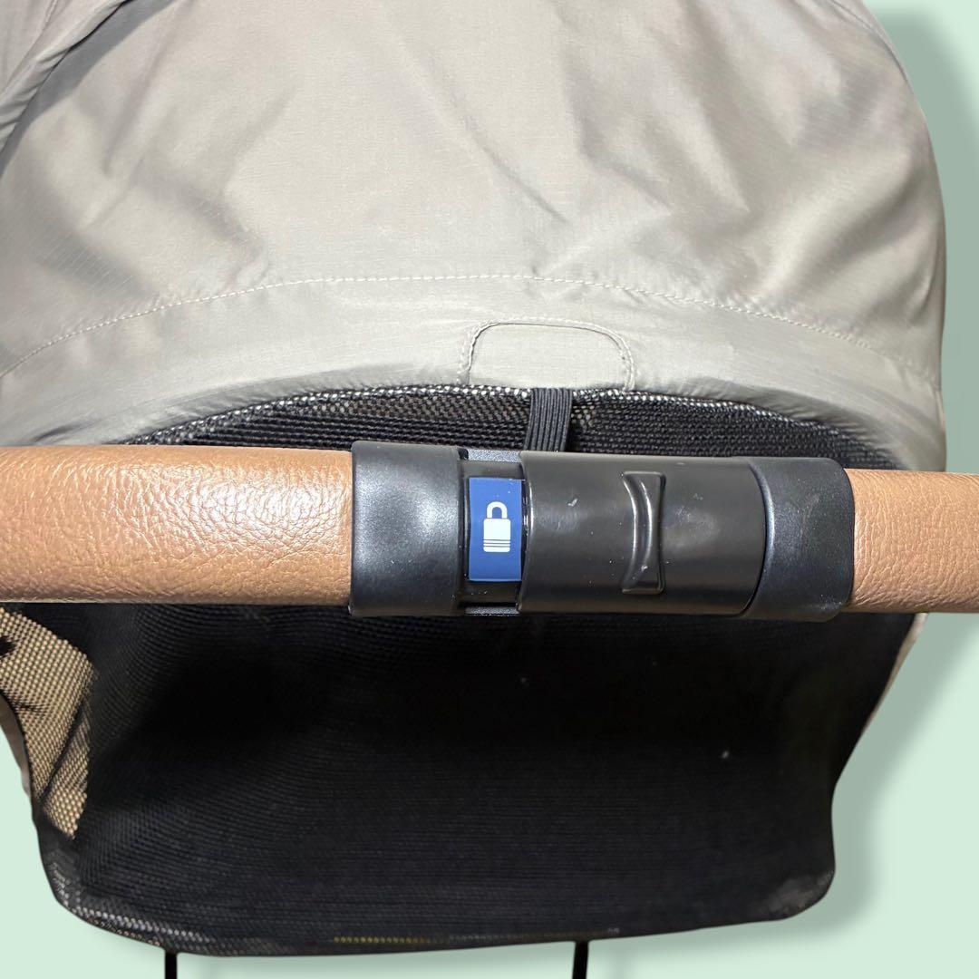 アップリカB型ベビーカー マジカルエアークッションAD レザーハンドル