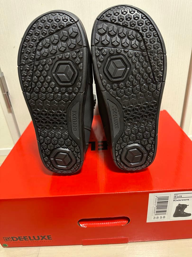 DEELUXE ID LITE ブラック/ホワイト サイズ26.5㎝