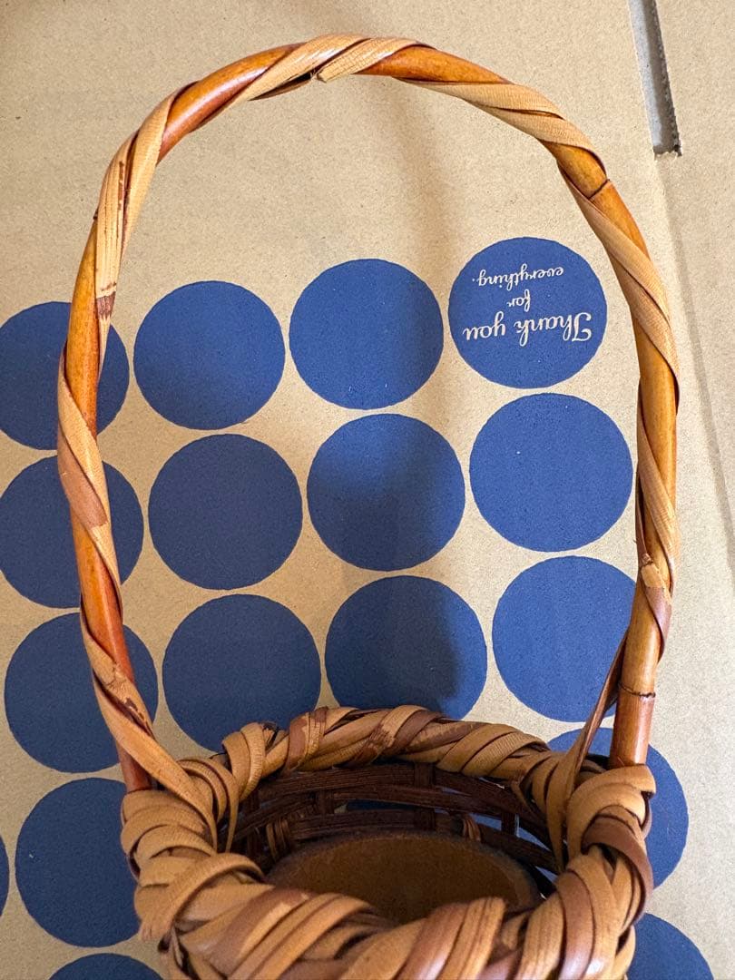 磯飛節子さん 花器