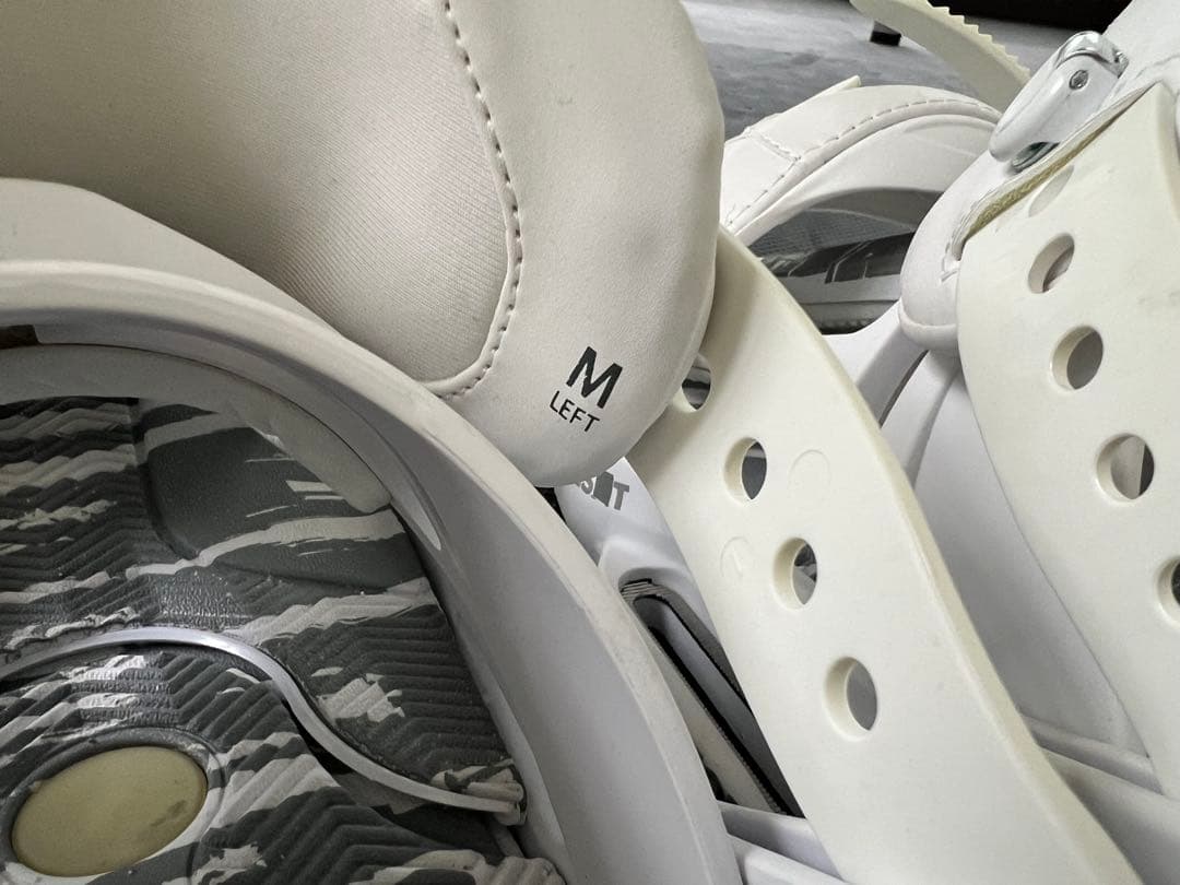 BURTON MISSION Mサイズ スノボー ビンディング EST