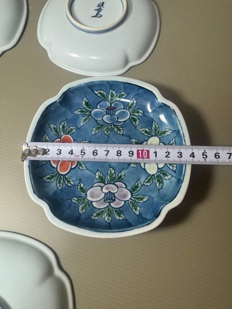 2072 源右衛門窯 染錦椿絵　皿5客　湯呑5客