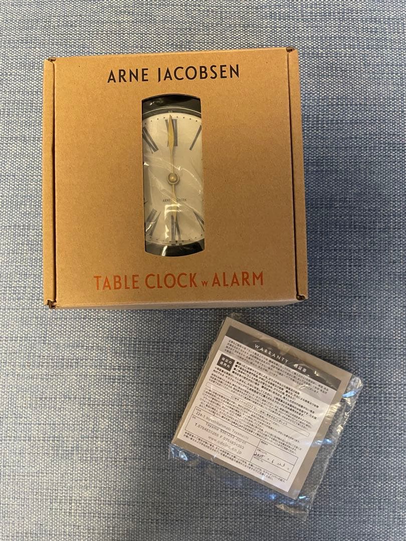 アルネヤコブセンARNE JACOBSEN ROMAN CLASSIC