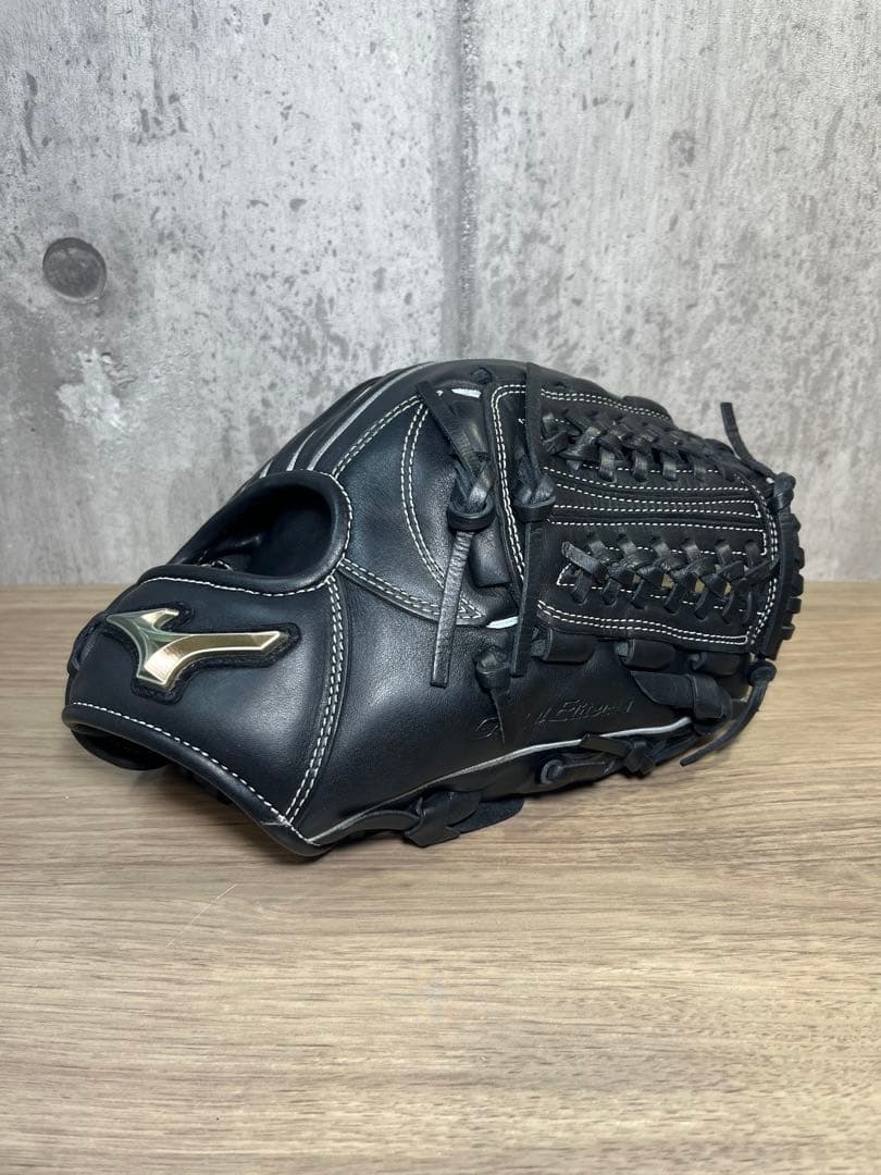 ミズノ　グローバルエリートRG 軟式少年用　右投げ用