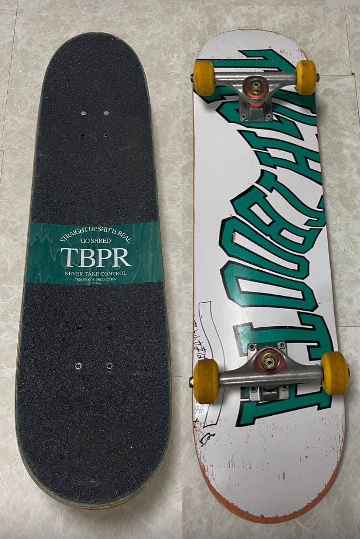 TIGHTBOOTHスケートボード コンプリート ホワイト/グリーン