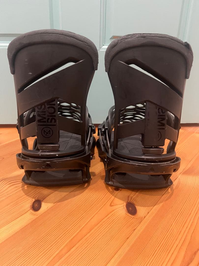 ペ*ー様 BURTON MISSION Mサイズ バートン　ビンディング バイン