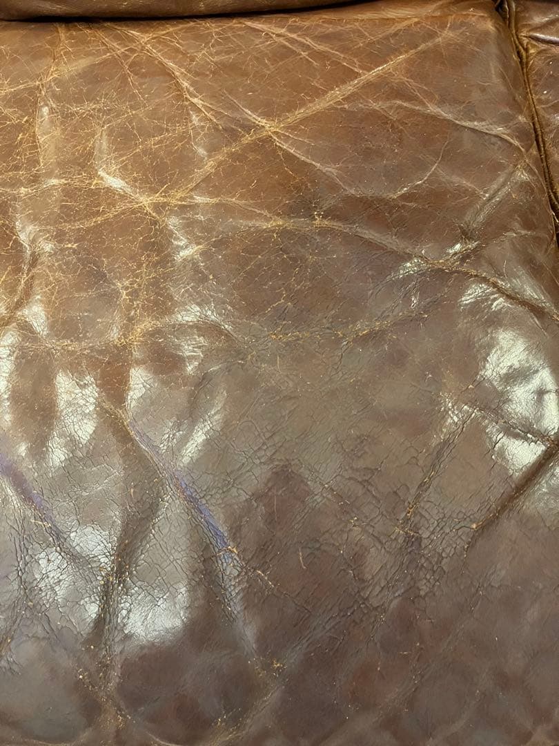 レザー ソファ　クラッシュゲート