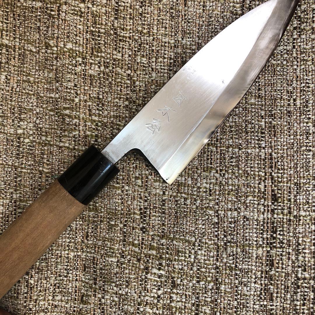 出刃庖丁　木屋特選イズツキ水牛柄15センチ