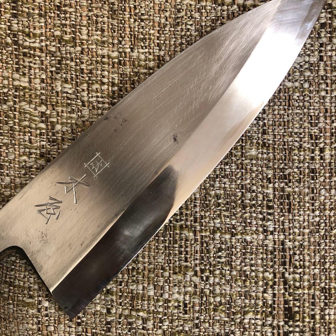 出刃庖丁　木屋特選イズツキ水牛柄15センチ
