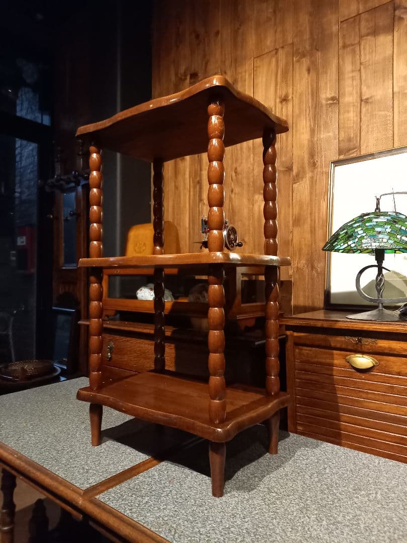 1970's　コロニアル　チーク　無垢材　ボビン　レッグス　３段　サイド　ラック
