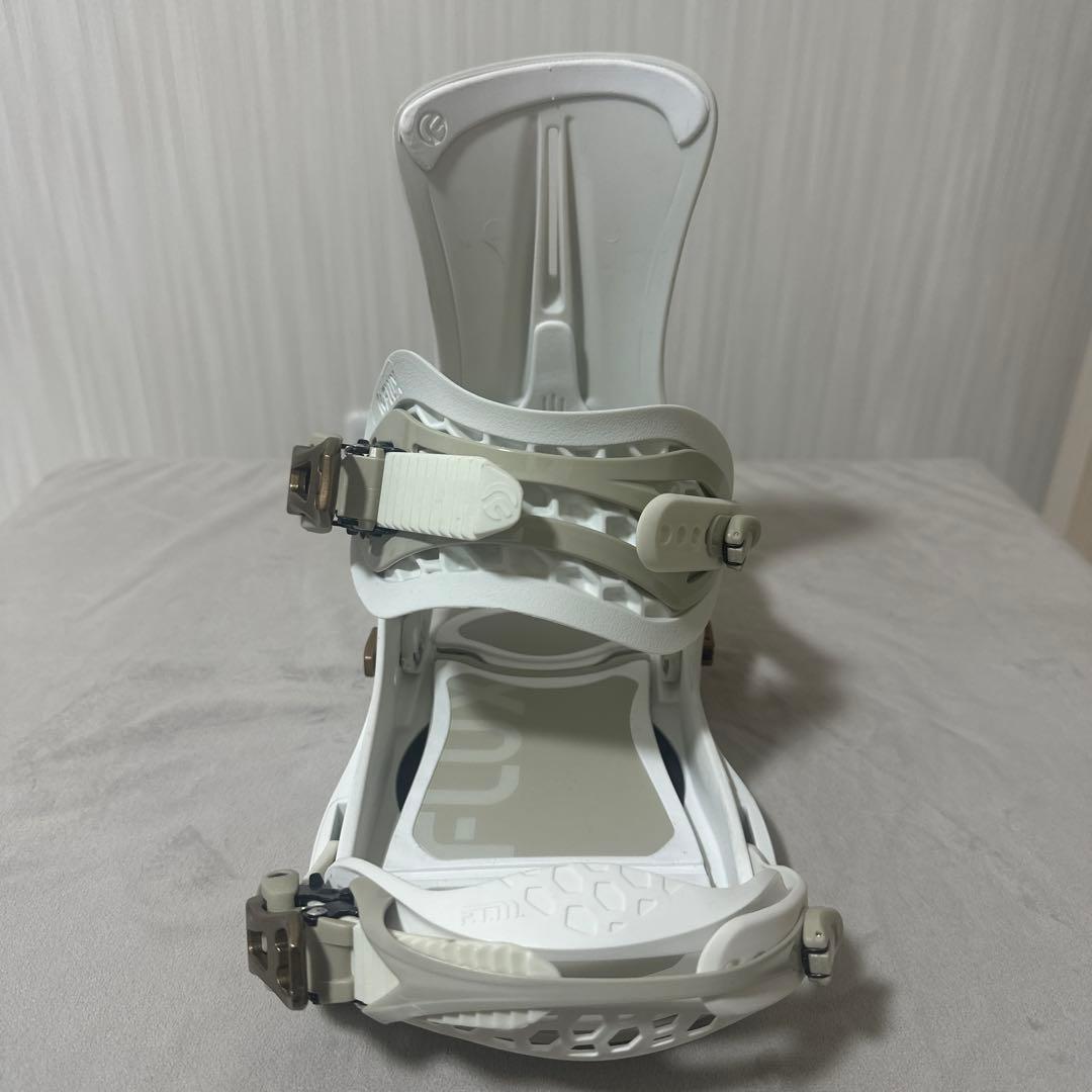 FLUX GX Tokyo ビンディング ホワイト×ゴールド