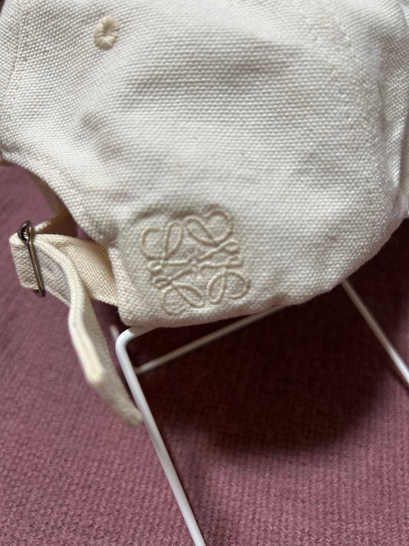 22時まで値下げ　ロエベ　帽子　キャップ　オフホワイト　夏