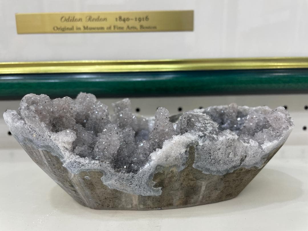 ホワイトアメジスト ブラジル産約829グラム 船の形宝船【 秘蔵コレクション 】