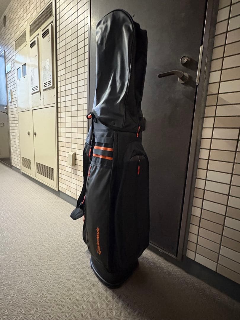 テイラーメイド　キャディバック　ブラック　9.5型