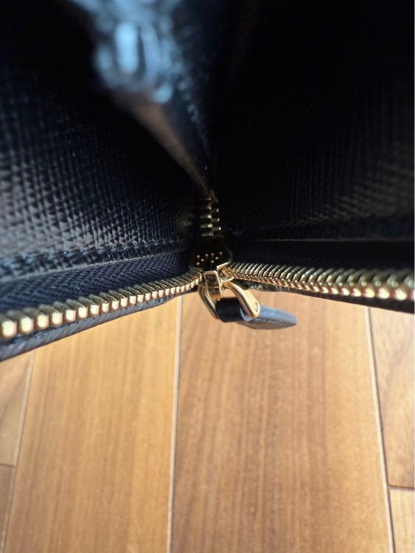 【中古】PRADA プラダ 二つ折り財布 1ML225 NERO