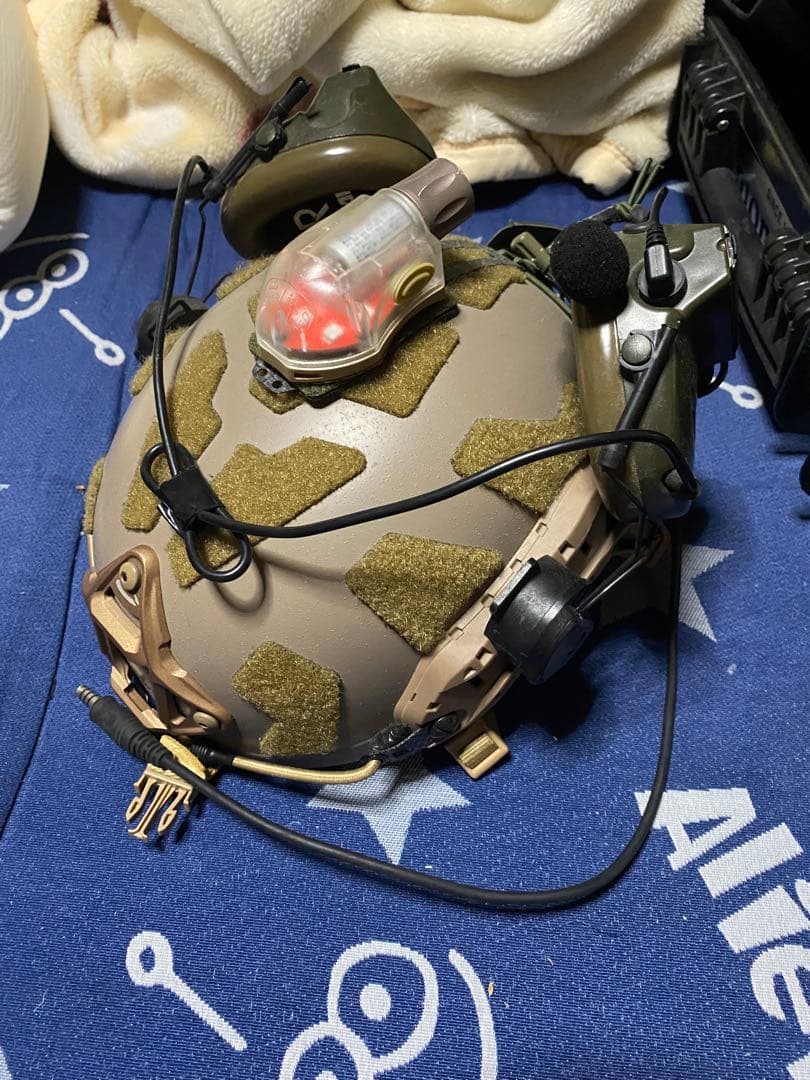 FMA SF ヘルメット