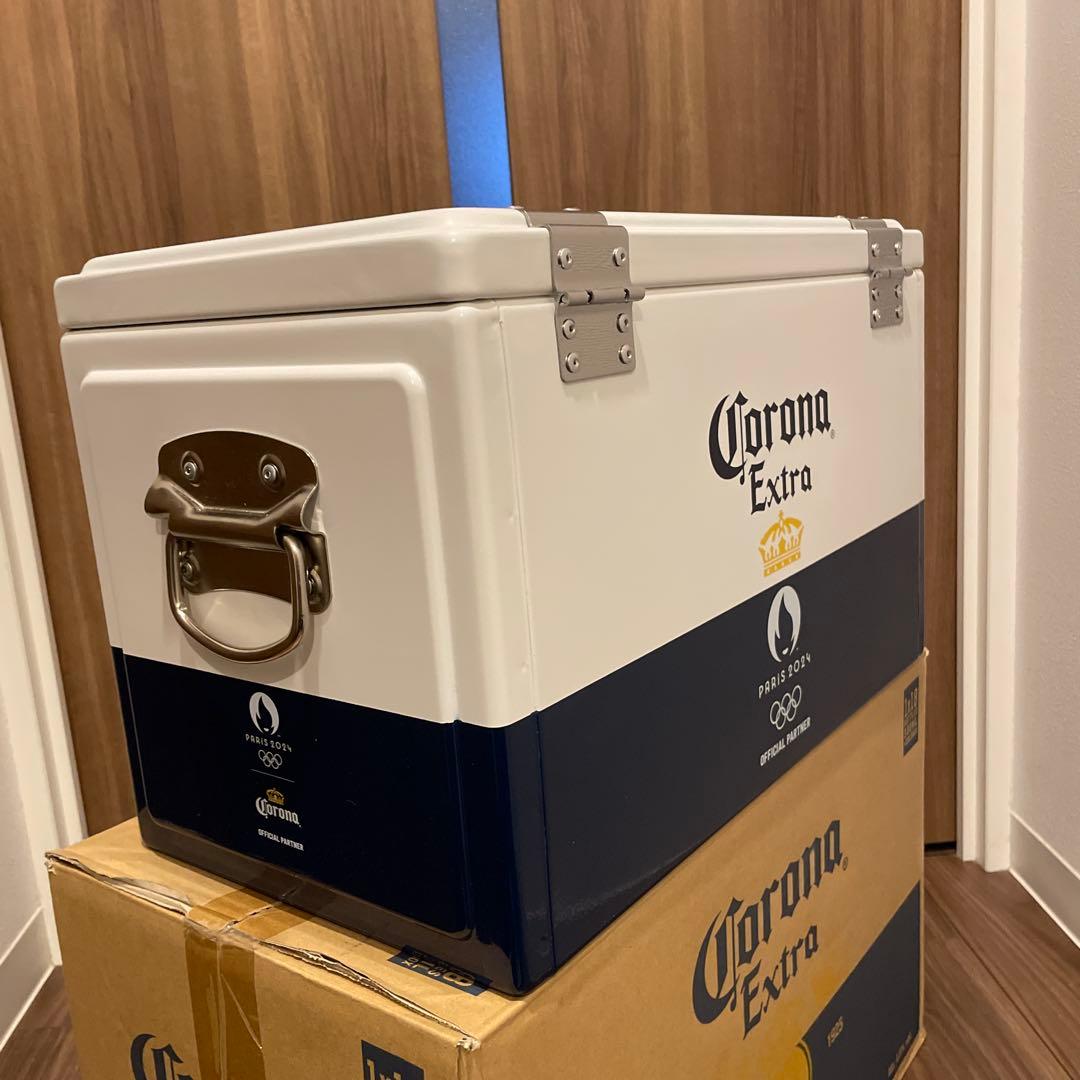 コロナエキストラ　瓶３３０ｍｌ×１８本入２０Ｌ限定デザインクーラーボックス付き
