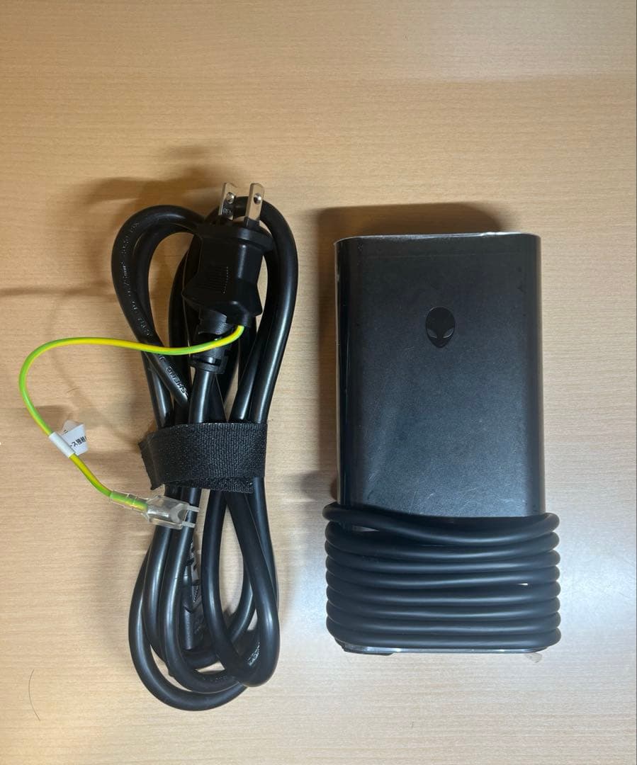 Dell Alienware ACアダプター19.5V 12.31A 240W