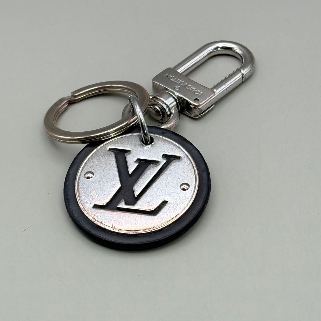 LOUIS VUITTON ルイヴィトン ポルトクレ　LVサークル　キーリング