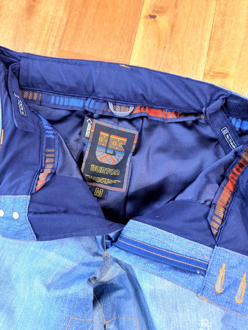 上下セットBURTON スノーボードウェア　パンツ デニムプリント