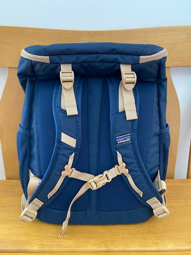 【未使用・タグ付】パタゴニア キッズ・レフュジート・デイパック 18L