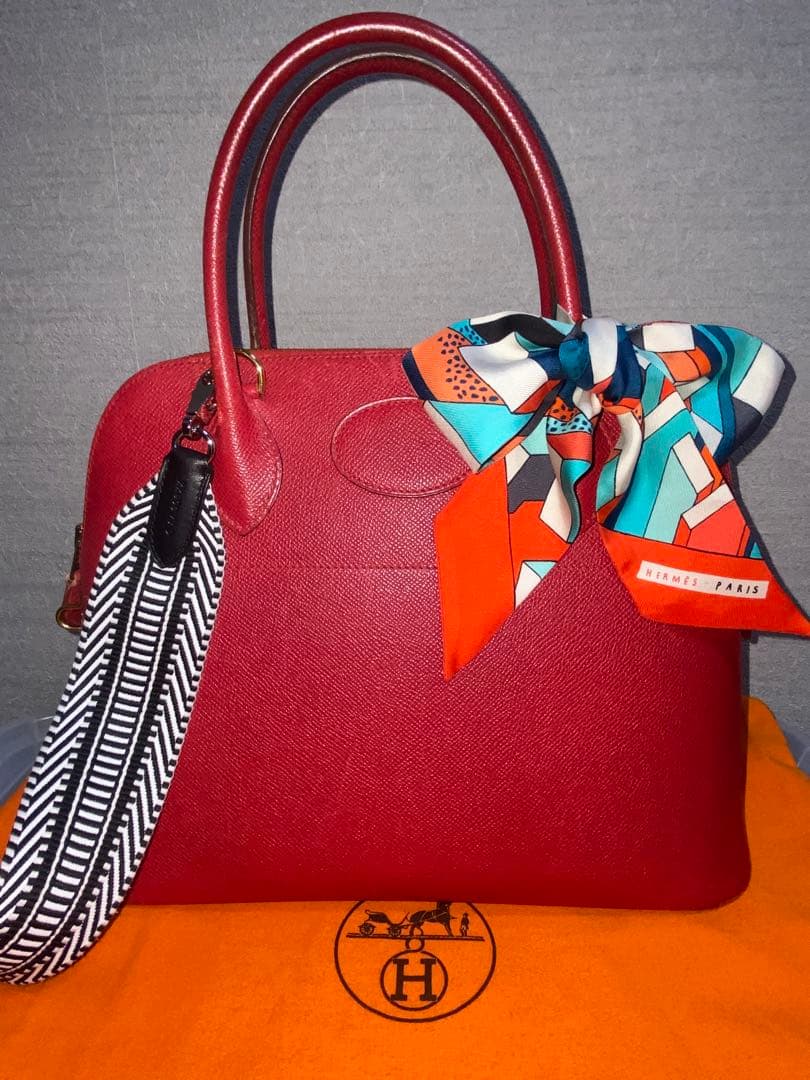 HERMES ツイリー 幾何学柄スカーフ シルク100％ オレンジ系