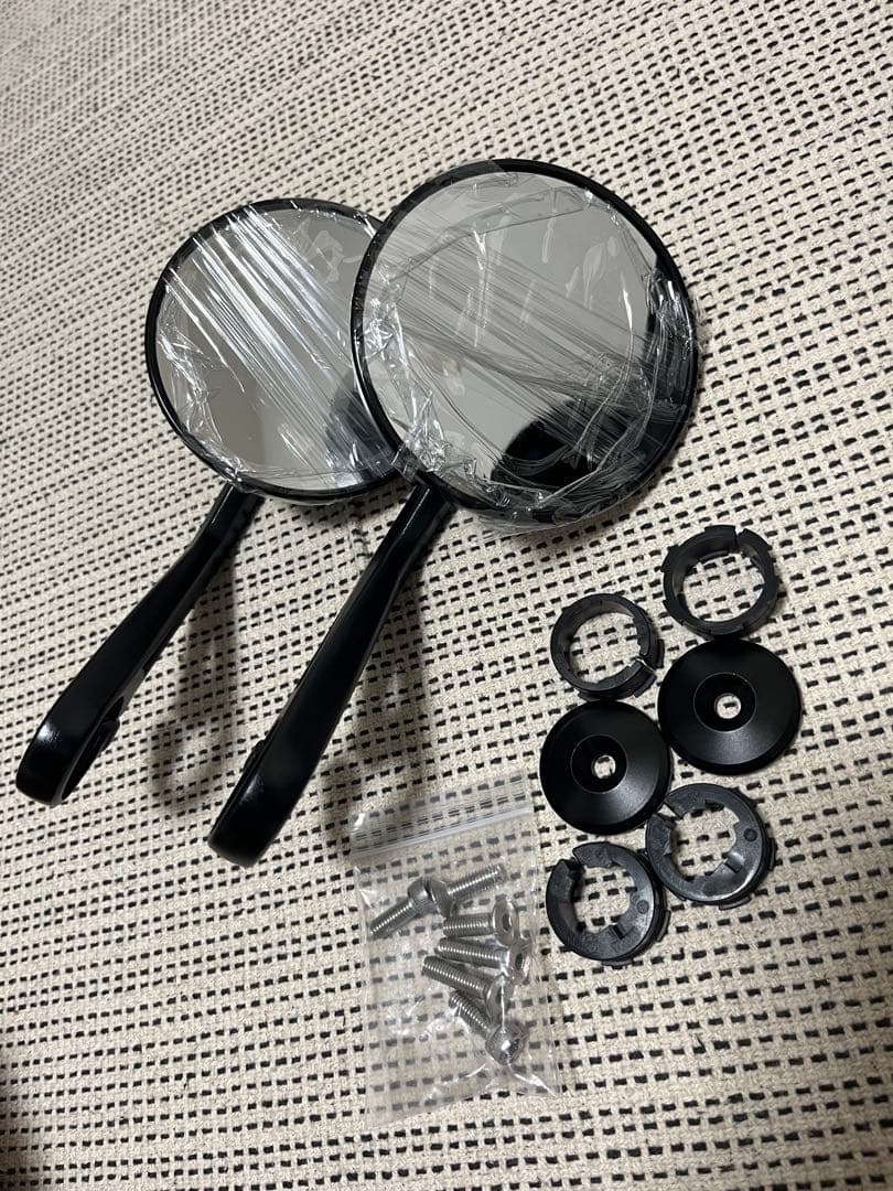 トライアンフ　バーエンドミラー　汎用品　γ