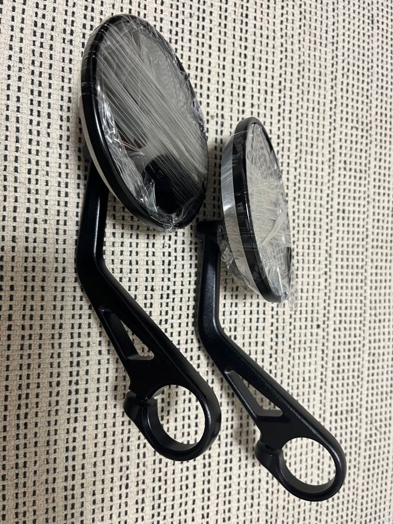 トライアンフ　バーエンドミラー　汎用品　γ