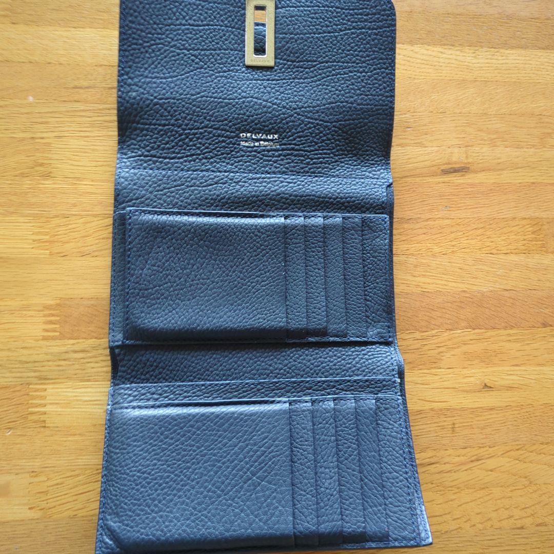 本日のみ☆さらにお値下げ★デルボーDELVAUX★レザー財布