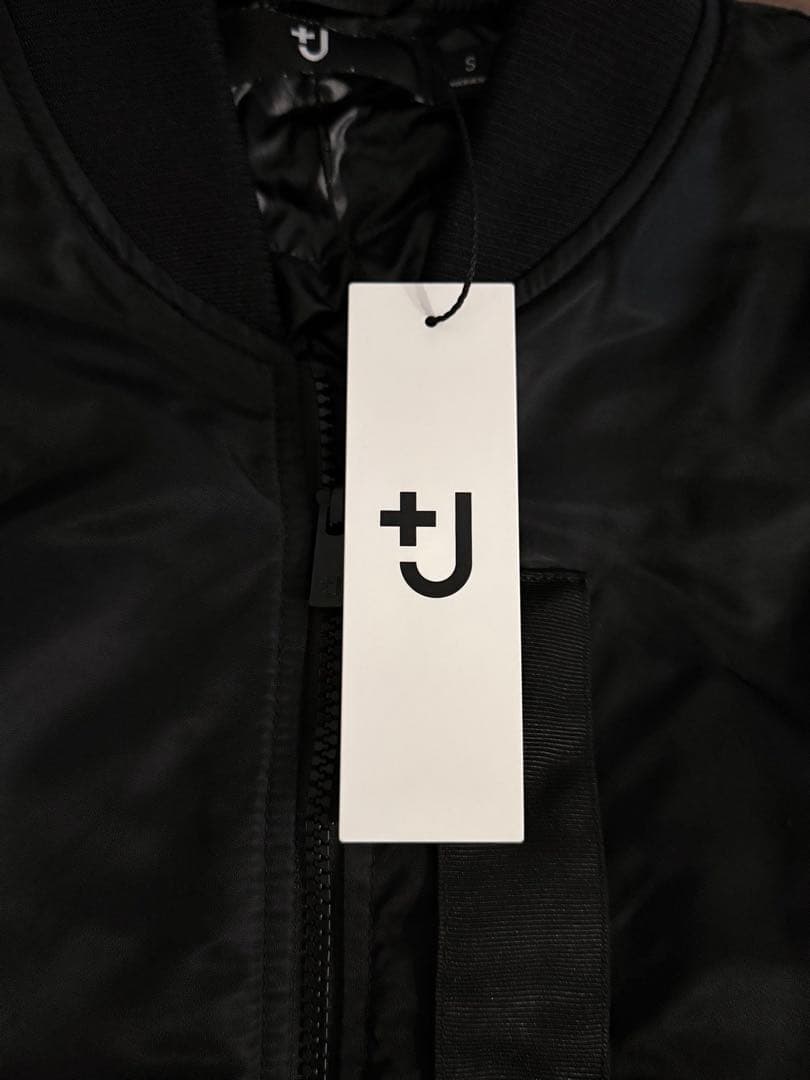 ＋Ｊ　UNIQLO MA-1