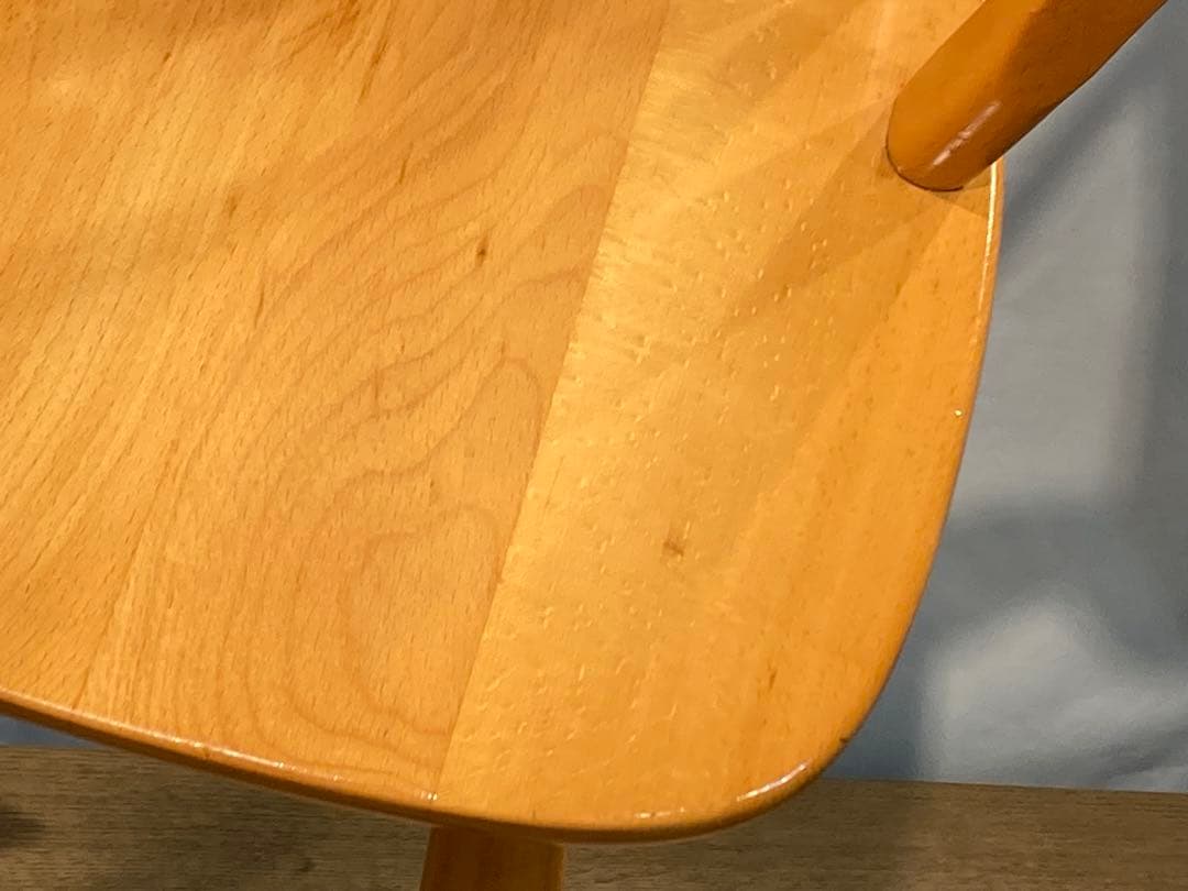 ラスト一点画像76枚 キツツキ ダイニングチェア ナチュラル 昭和56年 アーム