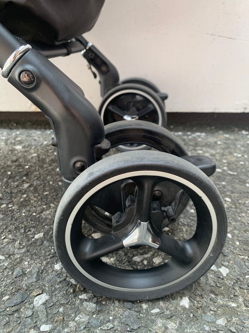 アップリカ　ラクーナクッションフリー AB Aprica