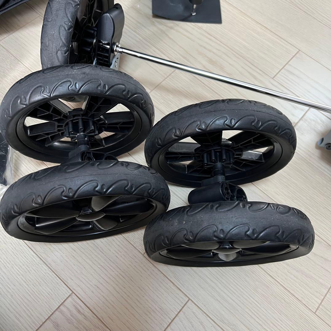 超極美品　二人乗りベビーカー カトージ 二人でゴーDX デニム 新生児から