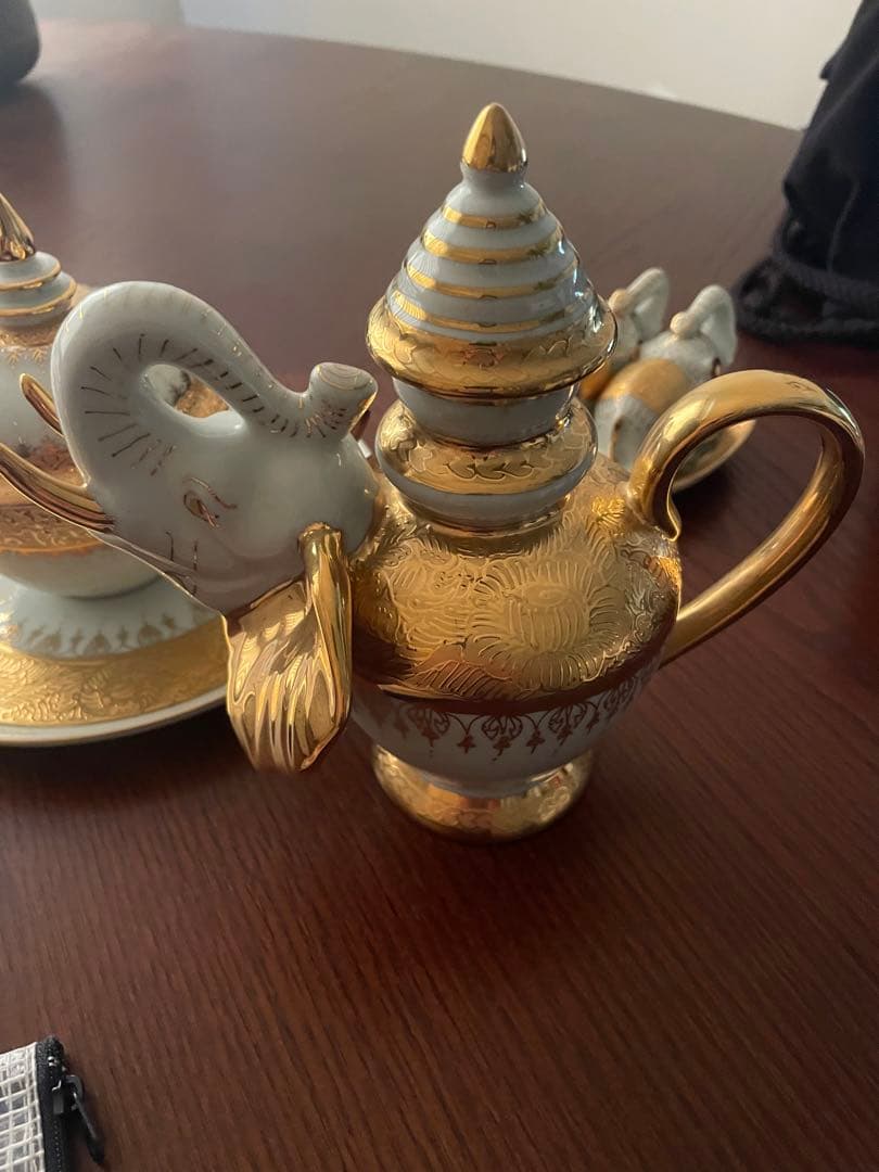 タイ製　ベンジャロン焼き　セット