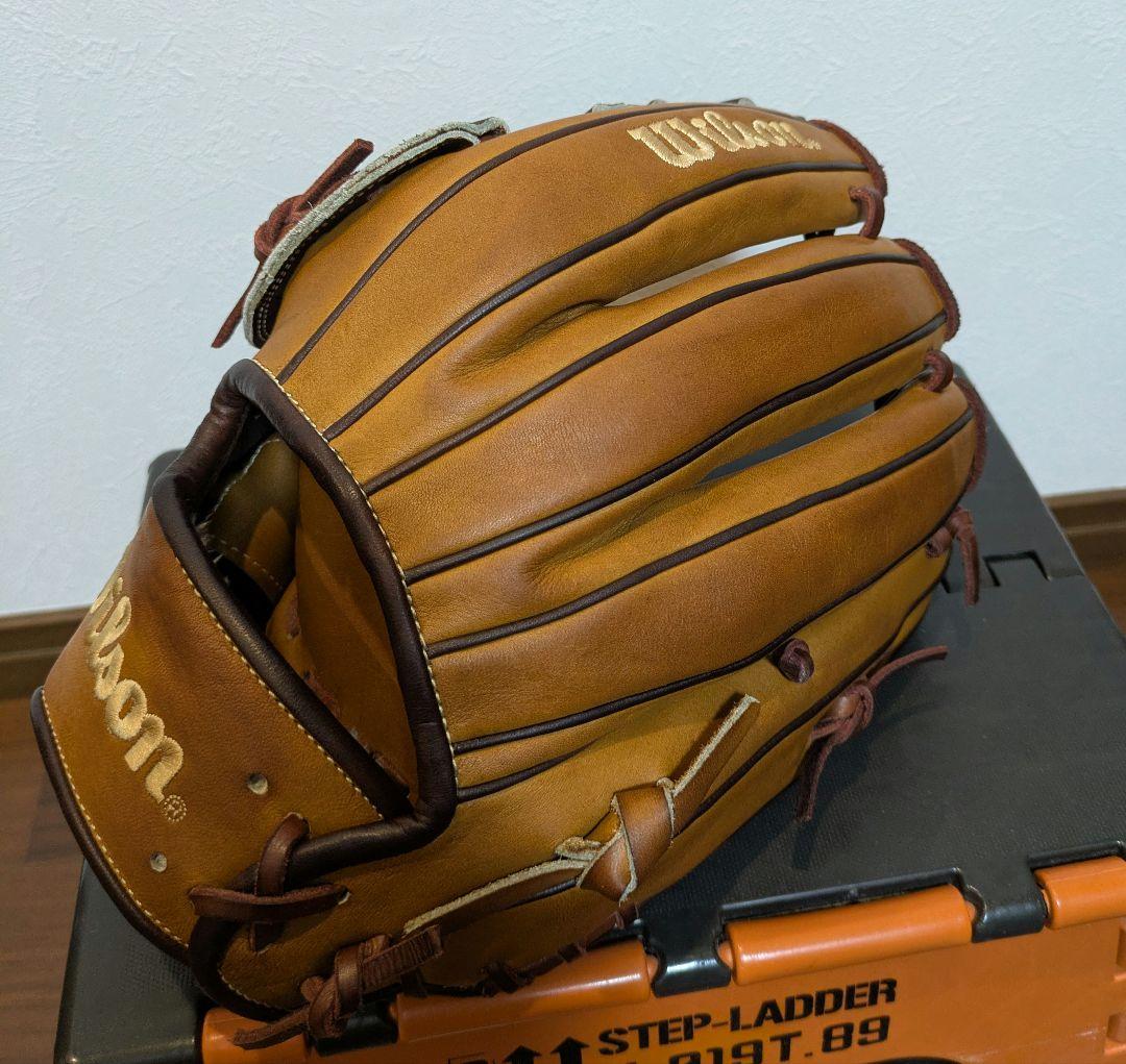 最終値下げ　ウイルソン軟式野球グローブ　左利き ムーキーベッツモデル