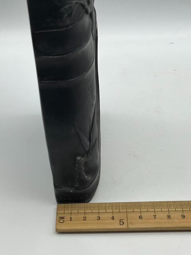 古端渓硯　清時代　刻竹型封猴吉祥文 【封候】【博砚堂珍品】　極上品(A-98)