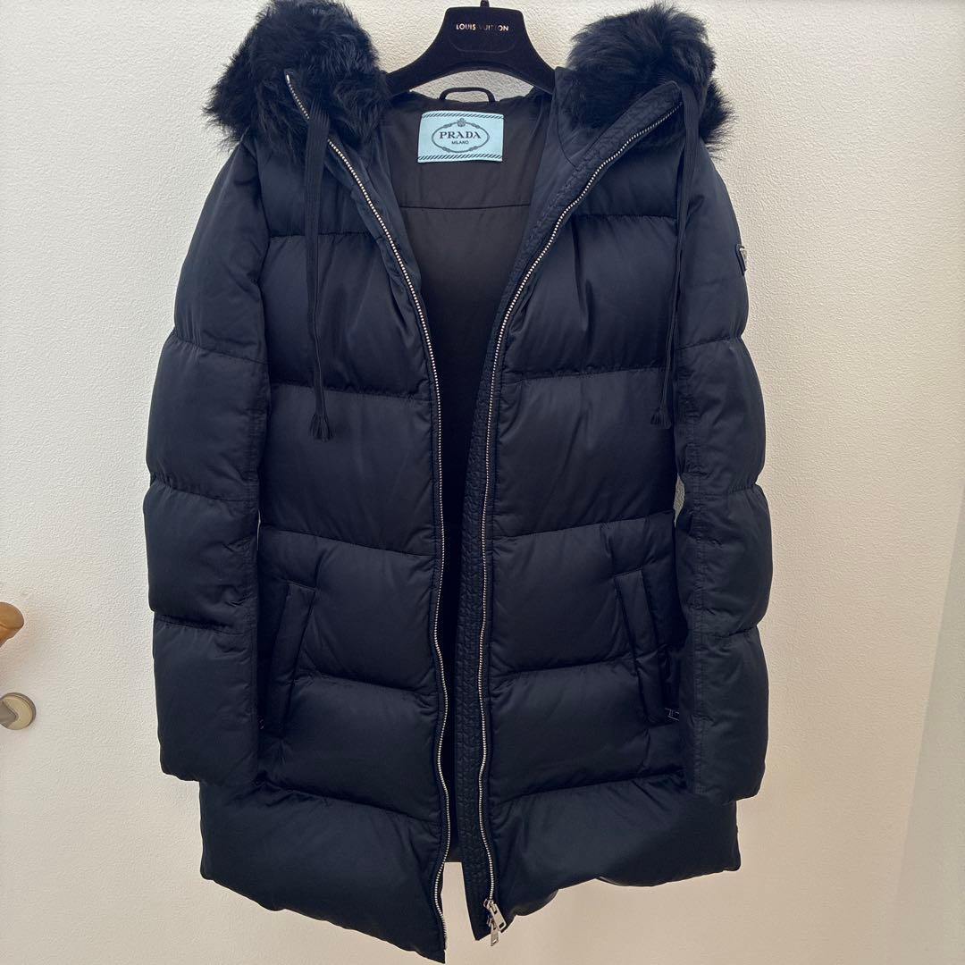 プラダ　ダウン　コート　29P117 正規品　フード　岡部あゆみ　濃紺　ファー