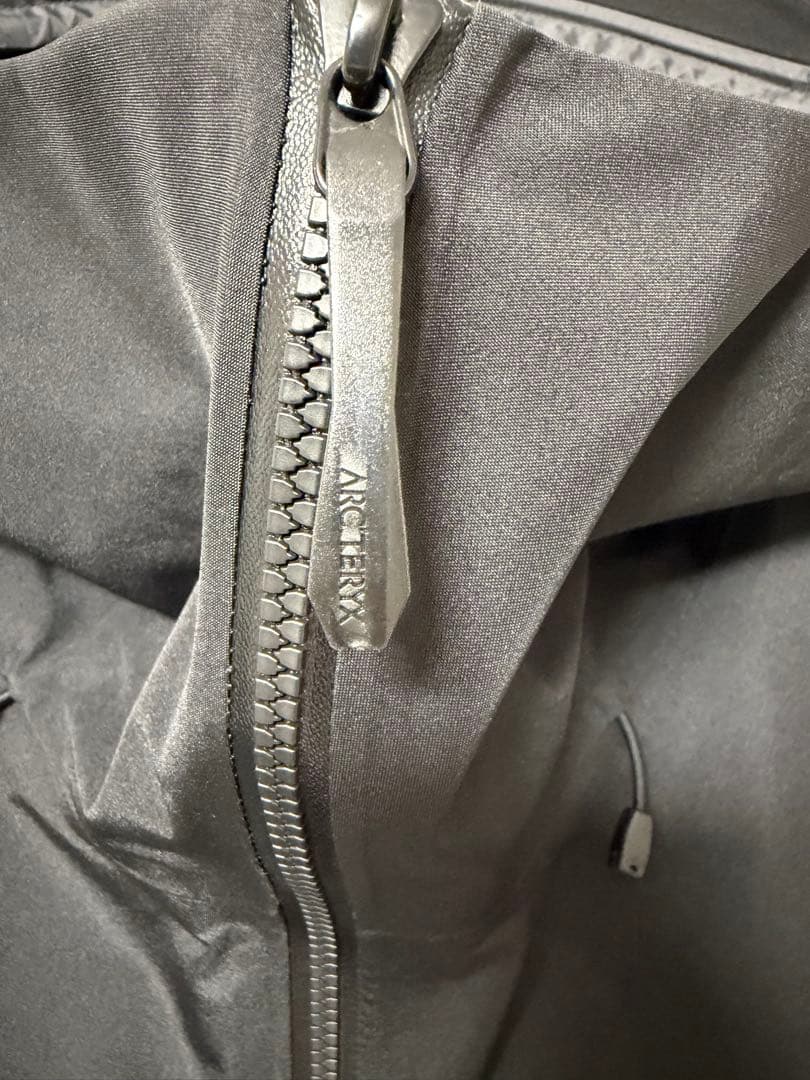 カナダ製　アークテリクス アルファSVジャケット　オルカ　XS　限定品直営店購入