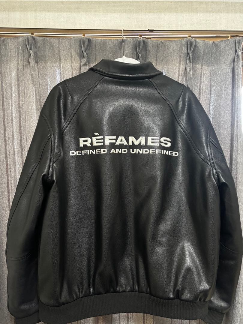 【美品】RÉFAMES Basic Logo Printed Leather 黒
