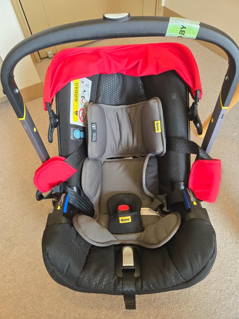 ク*マ様 Doona baby car 2 in 1 car seat/stro