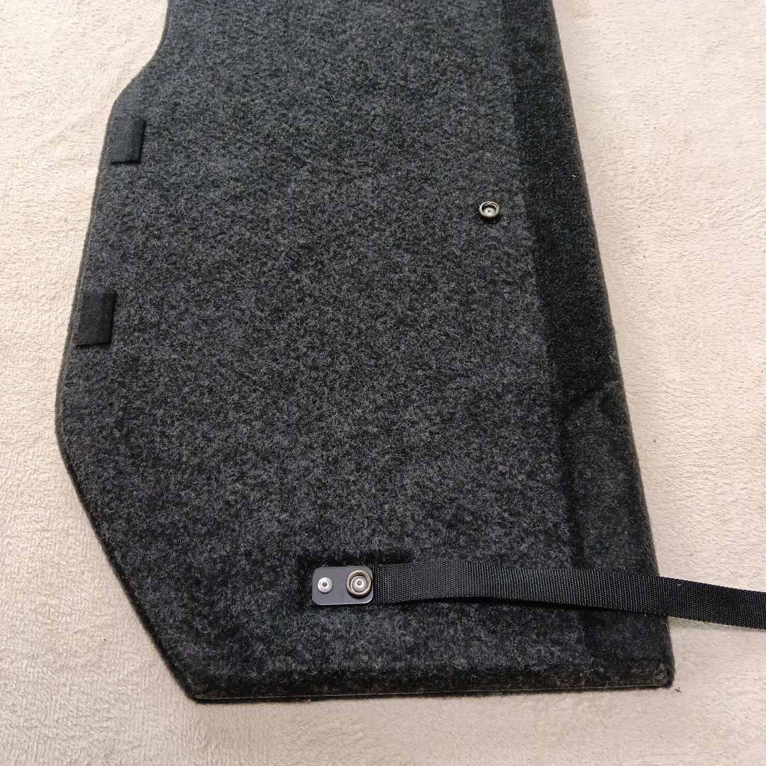 エルグランド　TE52 ラゲッジボード　ブラック