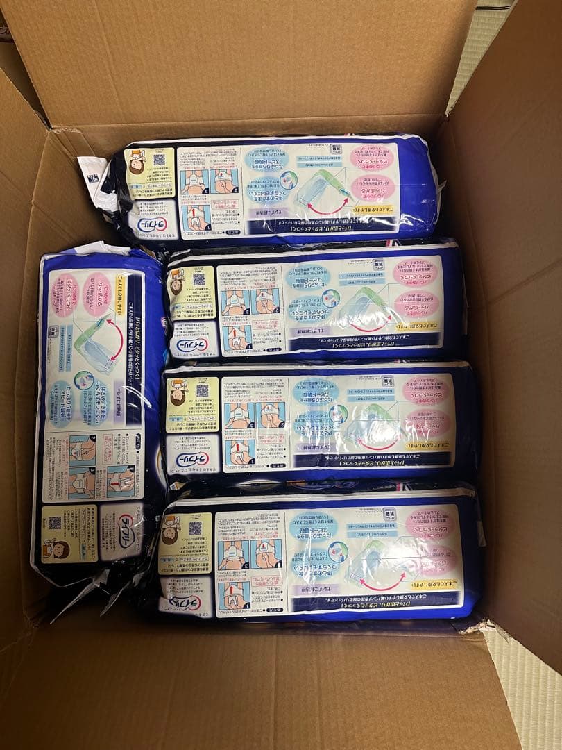 ライフリー ズレずに安心 紙パンツ用パッド 16枚入り 10袋