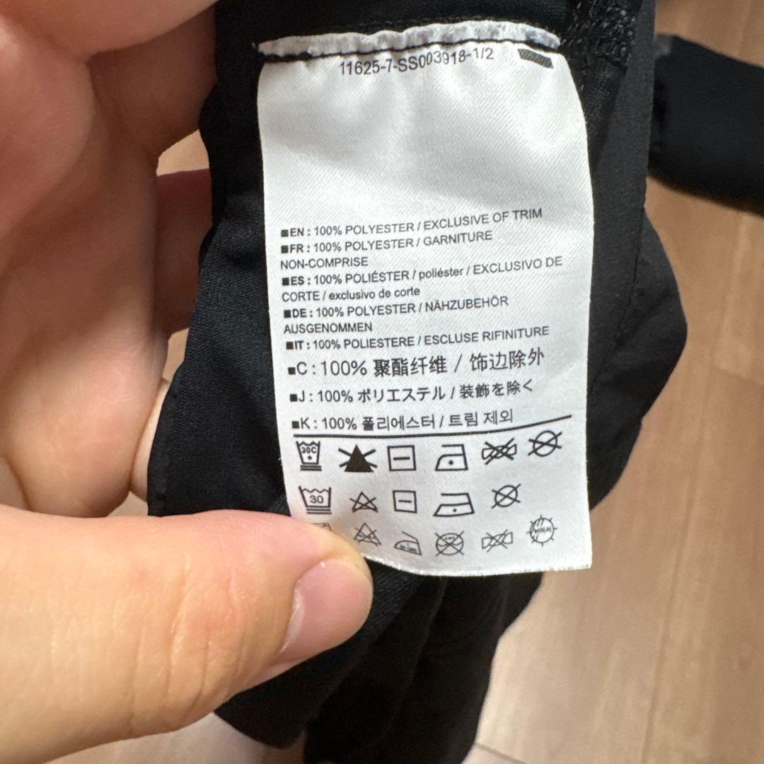 arcteryx ブラック 美品ハーフパンツ ジッパーポケット付き