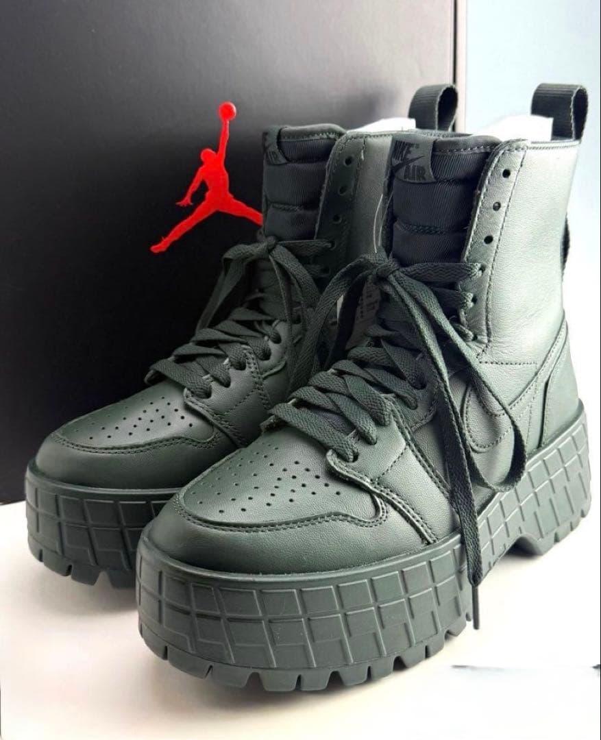 美品★★NIKE★エアジョーダン1 ブルックリン★ 厚底ハイカット