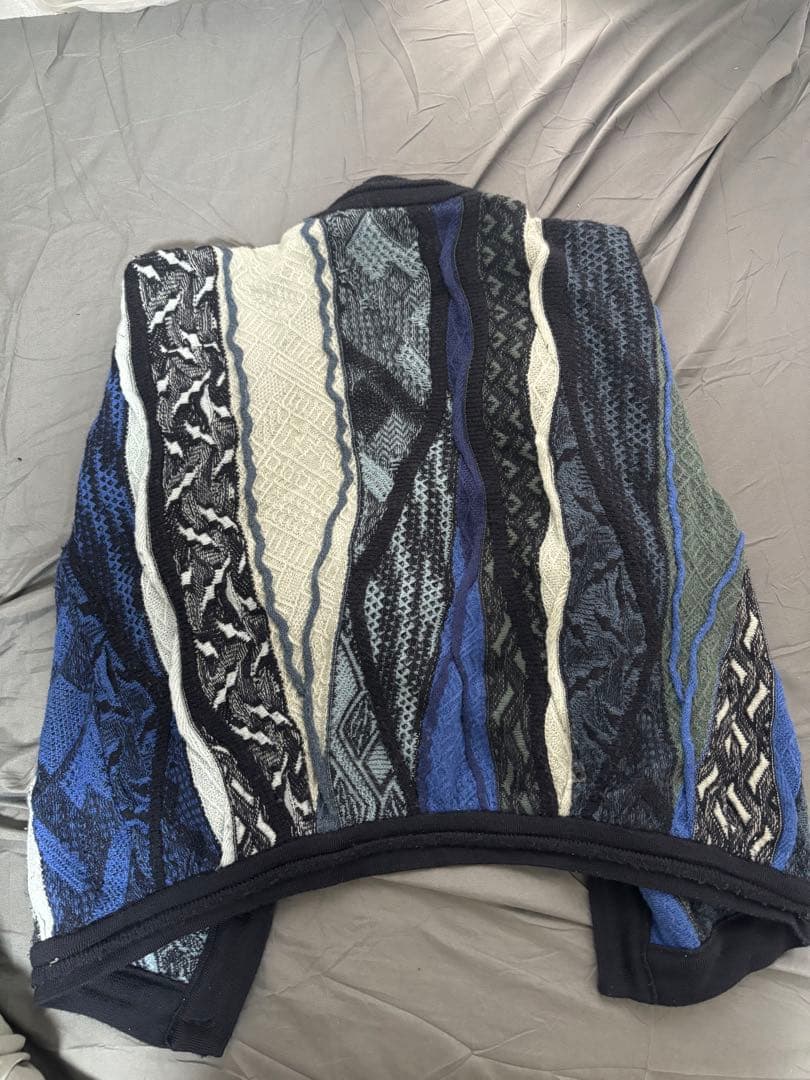 coogi クージー　ニットカーディガン