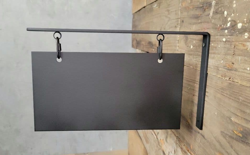 表札　看板　ハンギングサイン　壁掛け　壁飾り　サインボード