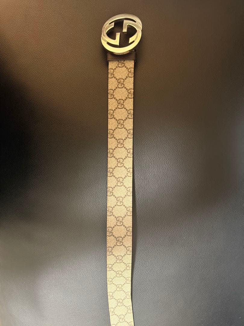 GUCCI グッチ GG柄 ベルト シルバーバックル