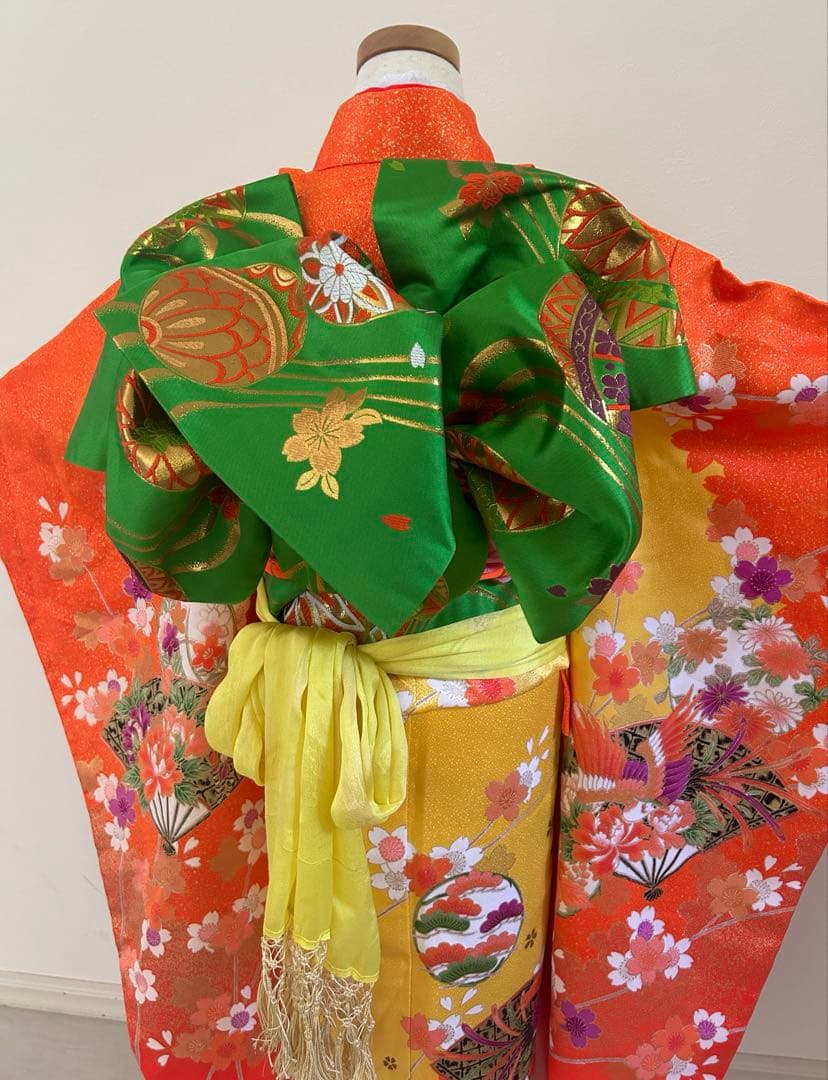 7歳　七五三　正絹着物、古典柄　帯　帯揚げ　帯締めのセット