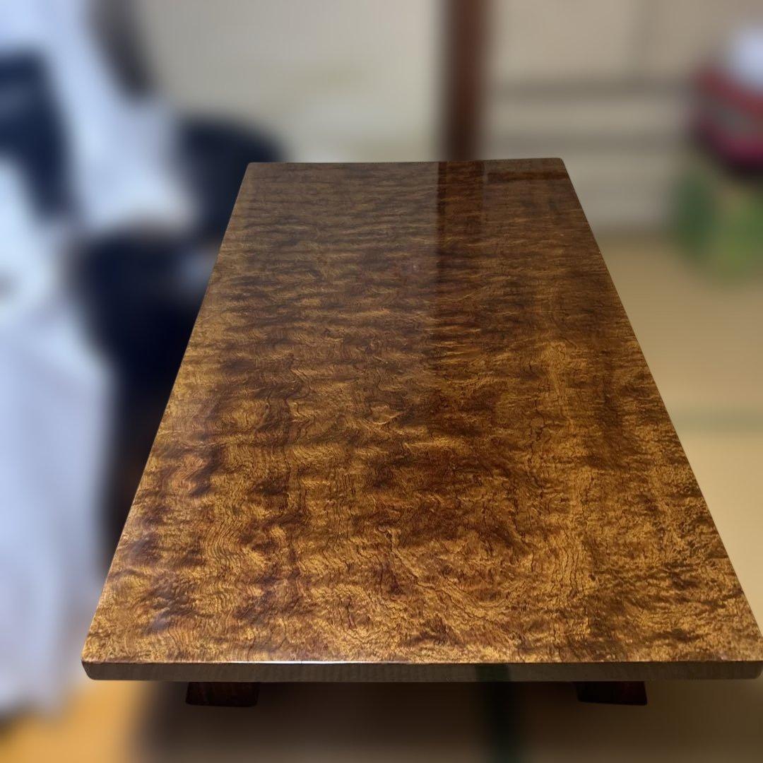直接引取り限定！！重厚感のある茶色　木製テーブル
