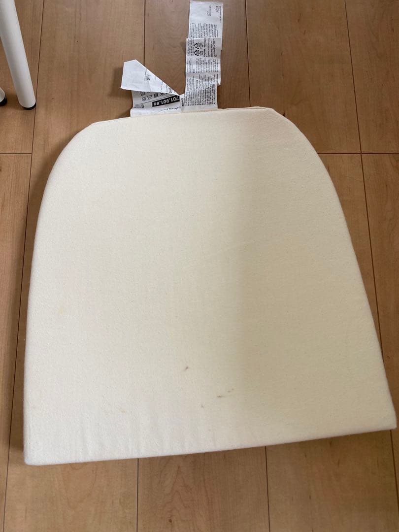 IKEA NILSOVE ニルソーヴェ　ラタン　チェア 2脚セット